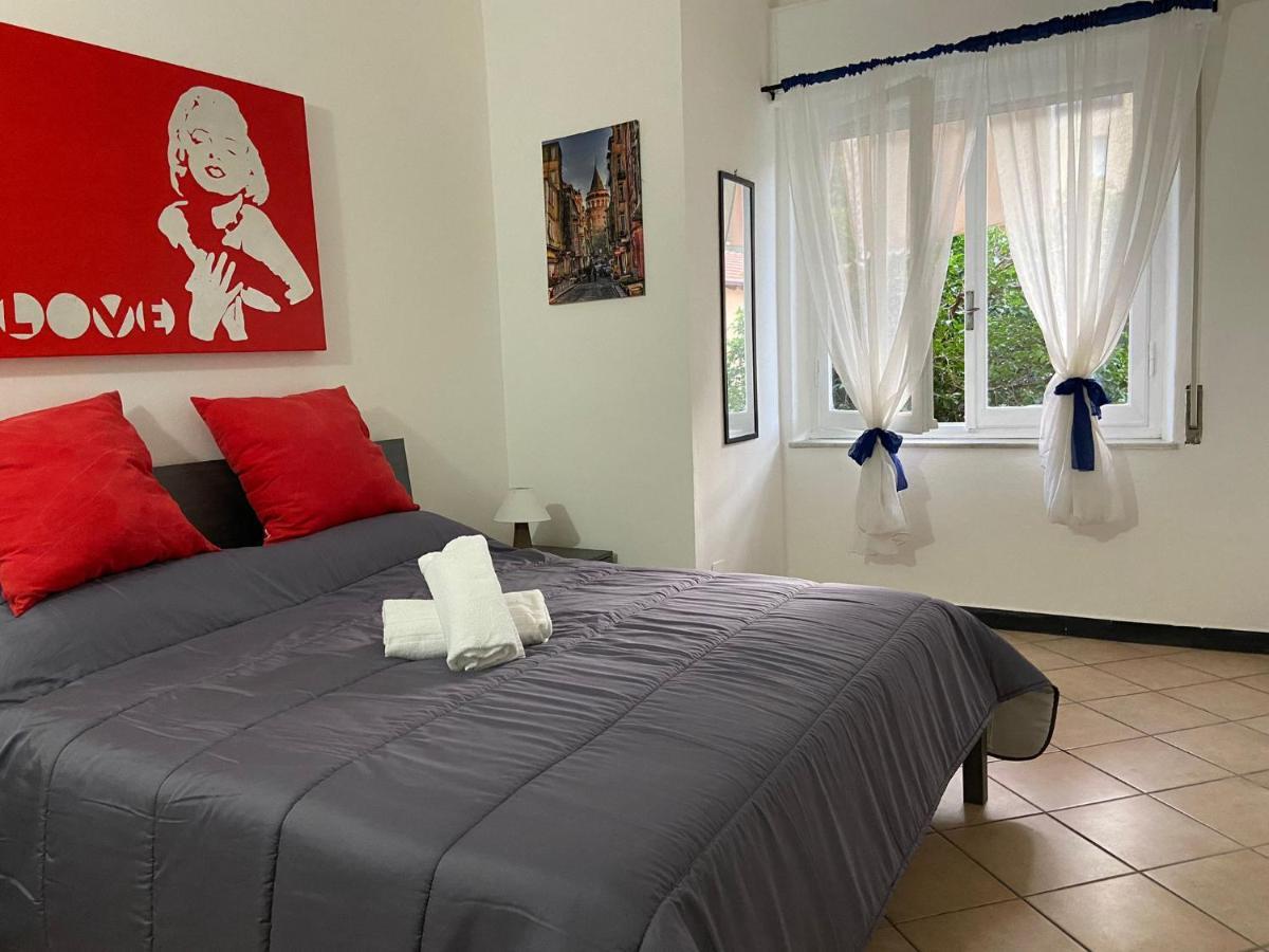 Right Bank House Villa Imperia Eksteriør billede